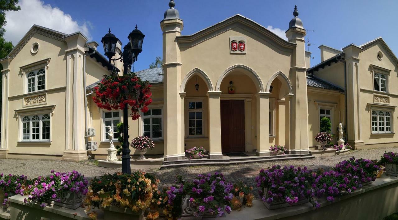 Hotel Dwor Sojki Ngoại thất bức ảnh